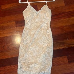 Windsor white dress!!